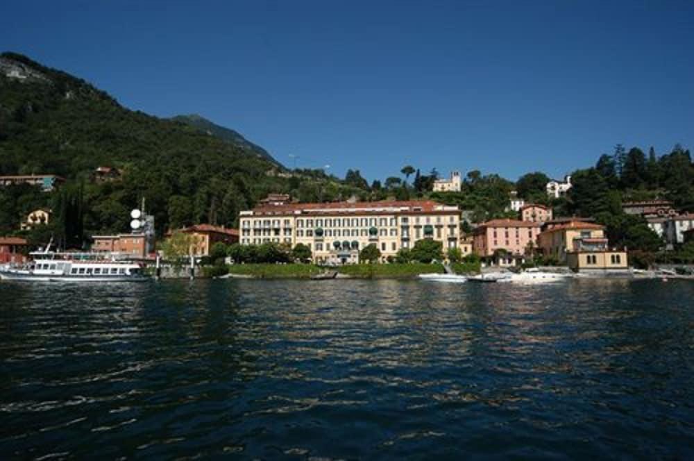 Grand Hotel เมนาจโจ ภายนอก รูปภาพ